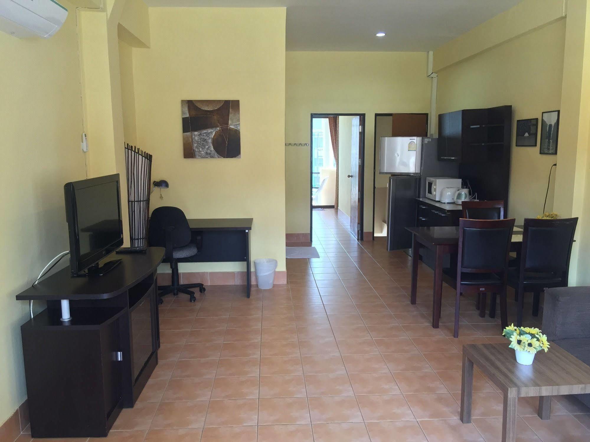 Nin Apartments Karon Beach Phuket Dış mekan fotoğraf