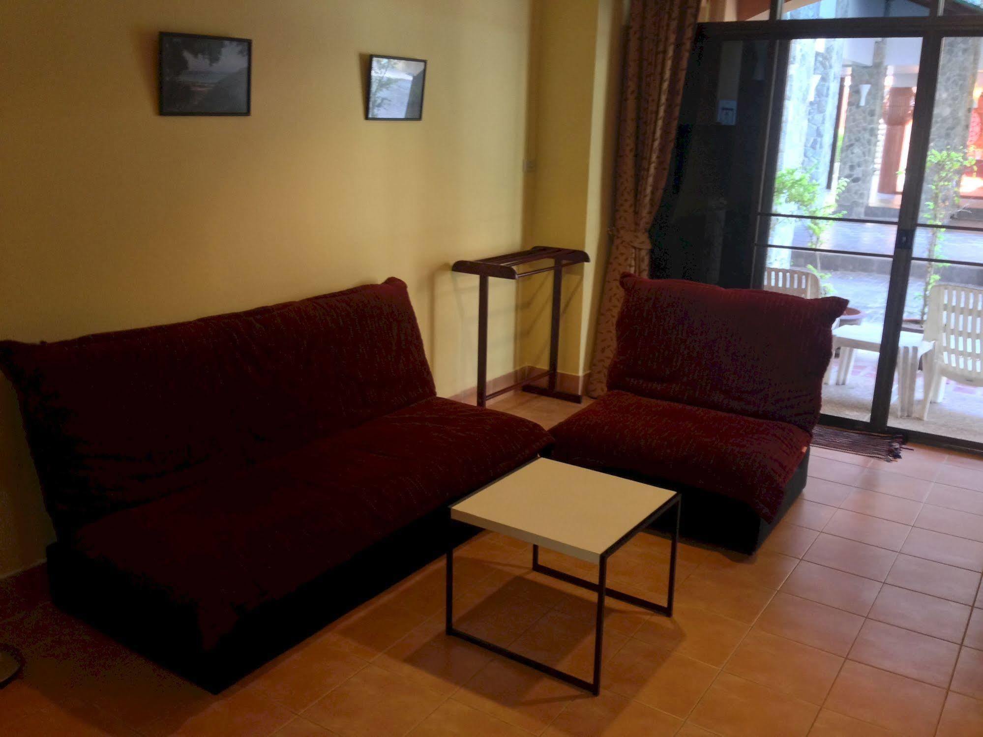 Nin Apartments Karon Beach Phuket Dış mekan fotoğraf