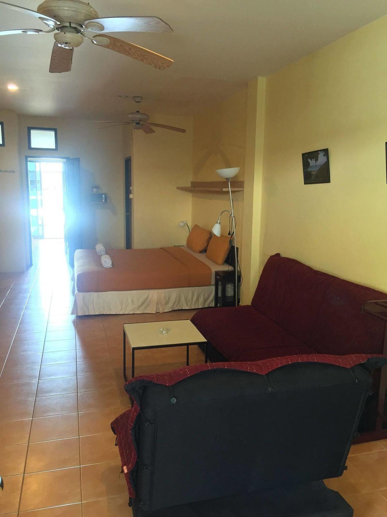 Nin Apartments Karon Beach Phuket Dış mekan fotoğraf