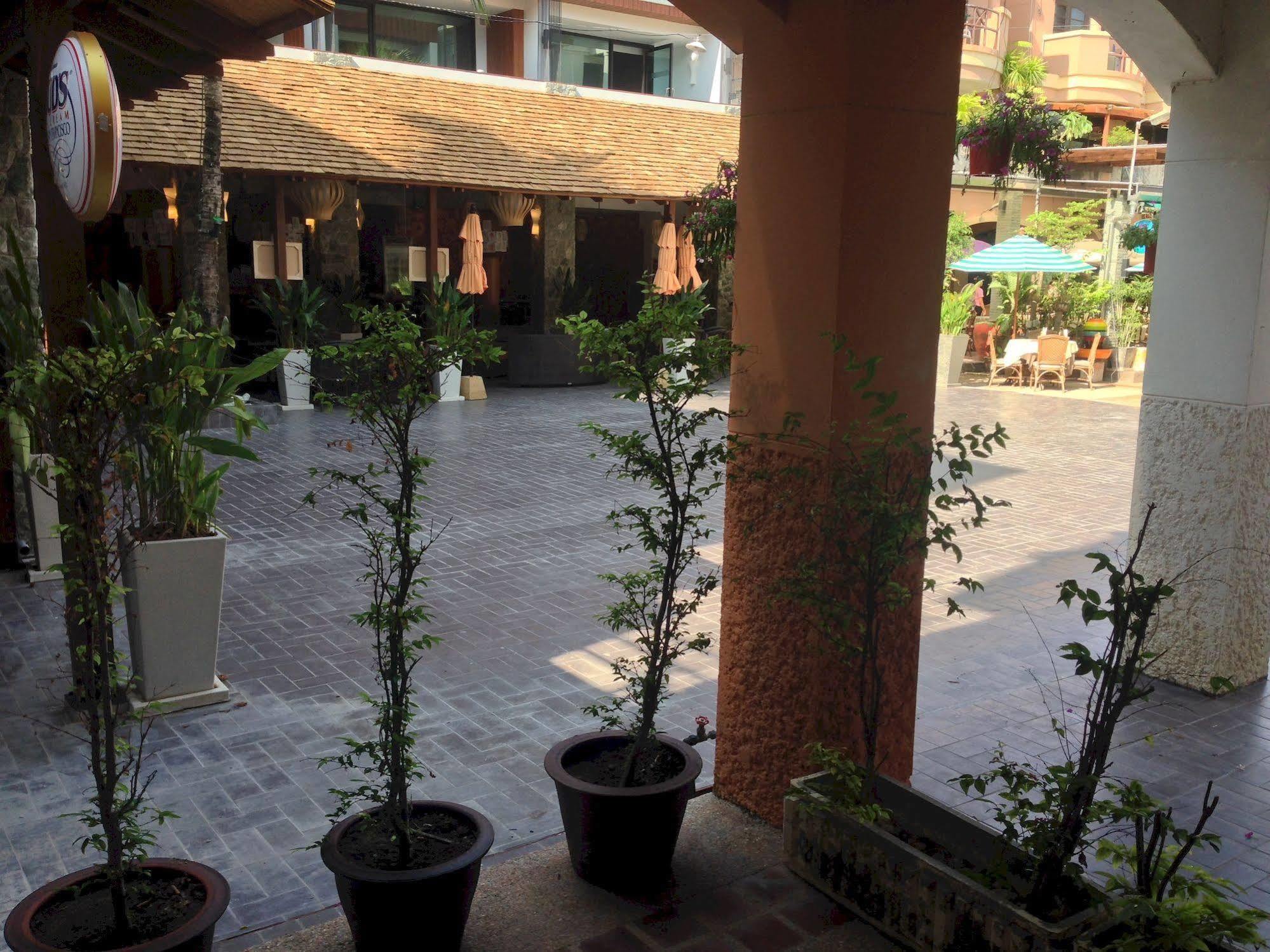 Nin Apartments Karon Beach Phuket Dış mekan fotoğraf